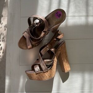 Vince Camuto Bronze Brown Corkscrew Platform Sandals